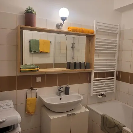 Am Wienerwald Apartment Hinterbruehl