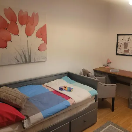 Am Wienerwald Apartment