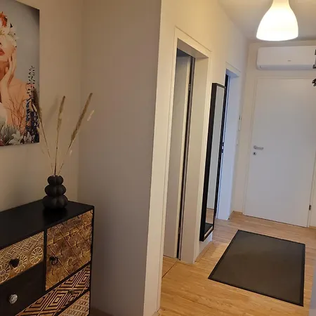 Am Wienerwald Apartment Hinterbruehl